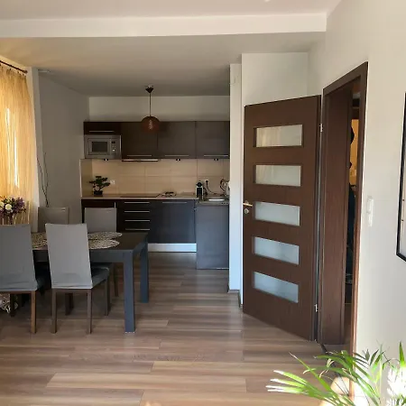 Pulaskiego 11a - Przestronne Apartamenty, Centrum * סופוט