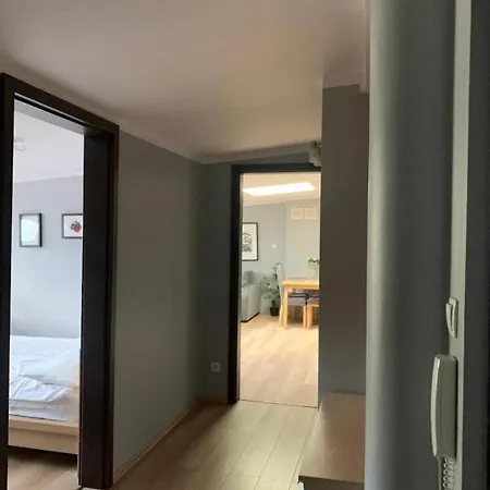 Pulaskiego 11a - Przestronne Apartamenty, Centrum דירה סופוט